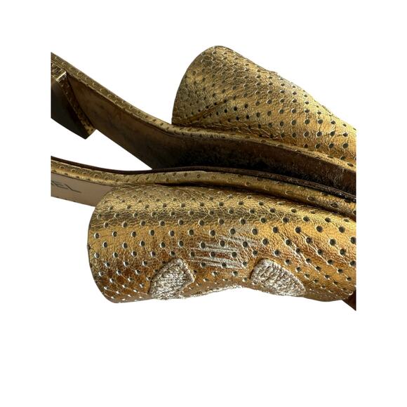 Chanel Gold Laminated Lambskin CC Logo Slide Sandals Mules Size 40 - Picture 7 of 11